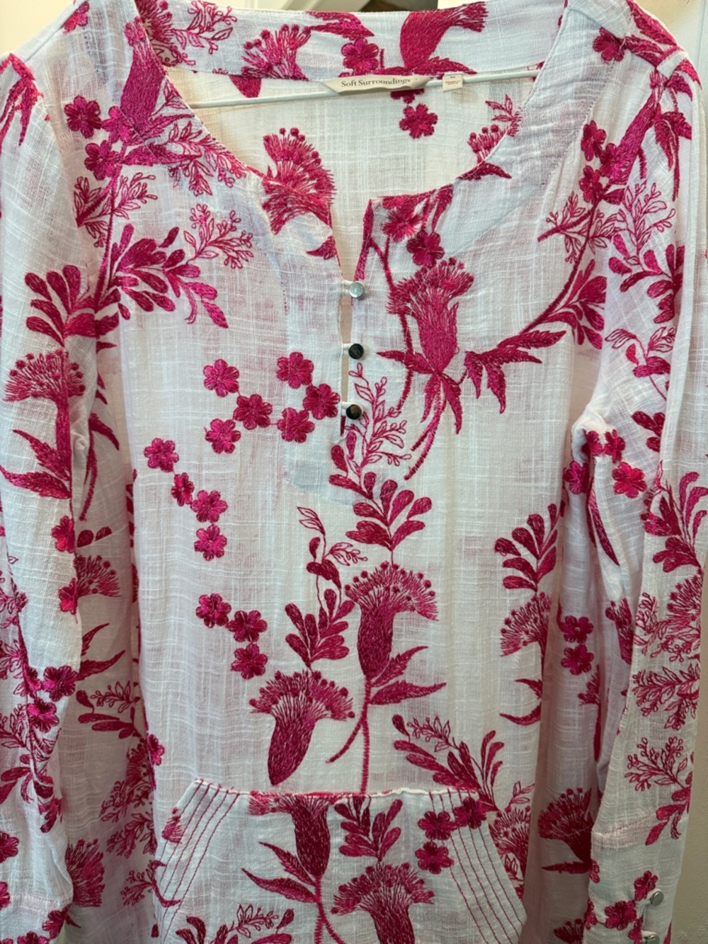 Soft Surroundings White Tunic with Fuchsia Floral Embroidery